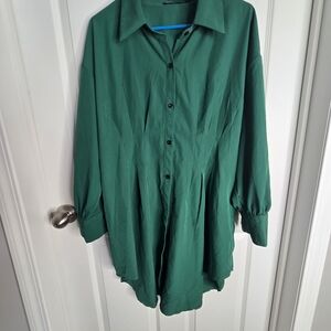 Elegant Green Women's Top